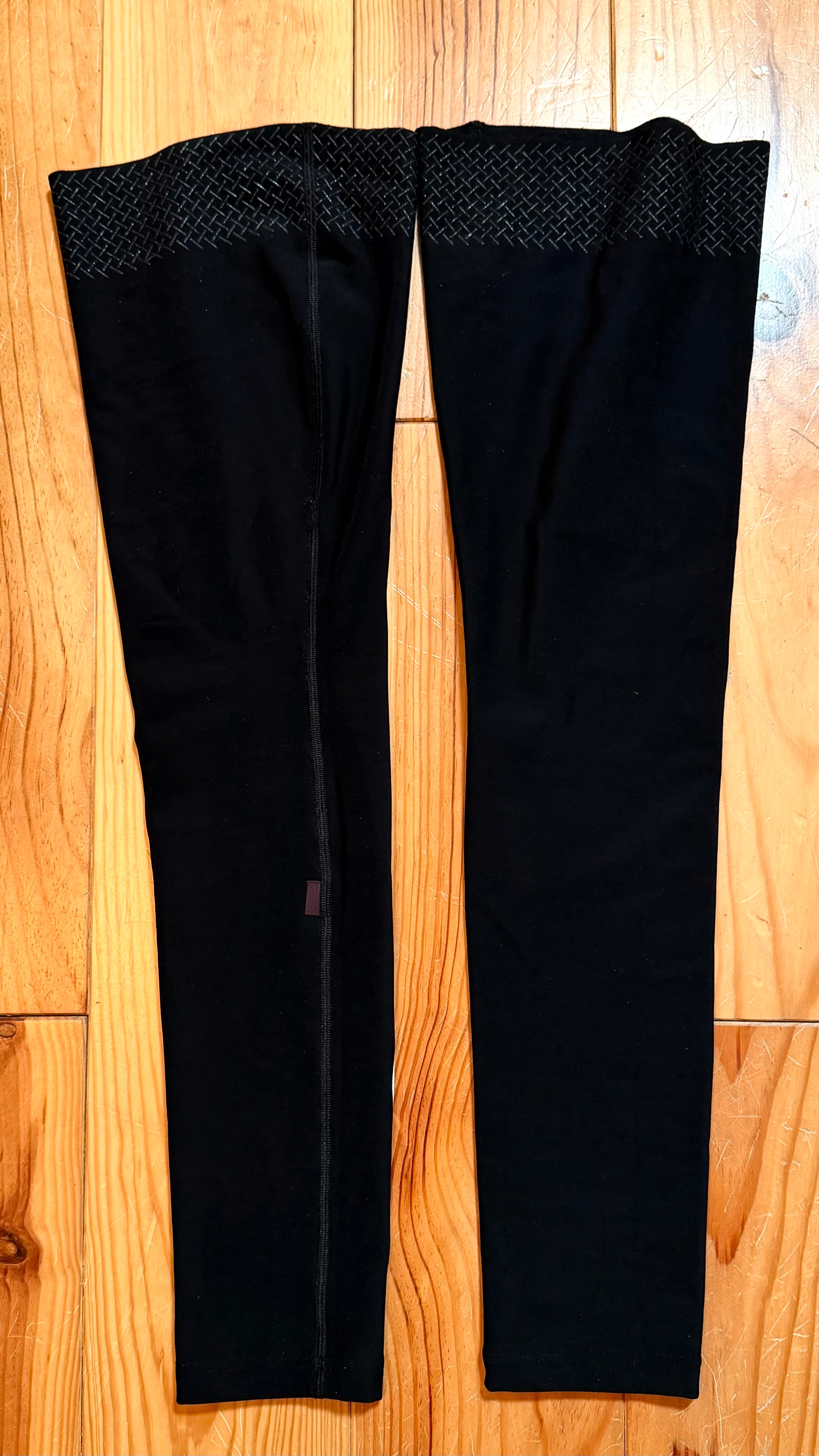 Pas Normal Studios TKO Leg Warmers L