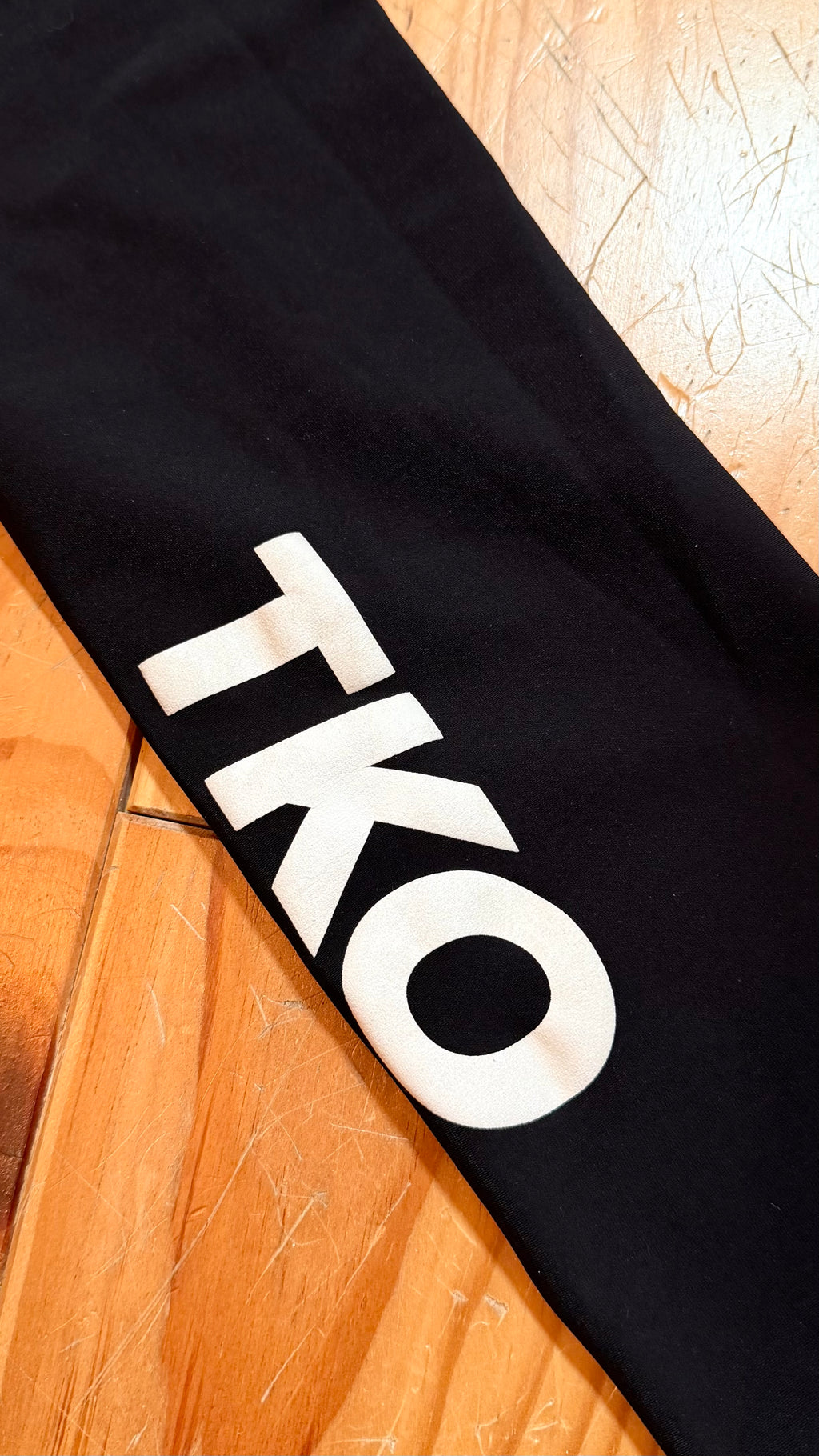 Pas Normal Studios TKO Leg Warmers L