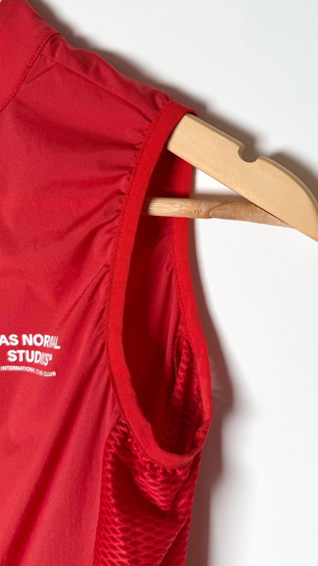 Pas Normal Studios Mechanism Stow Away Gilet S