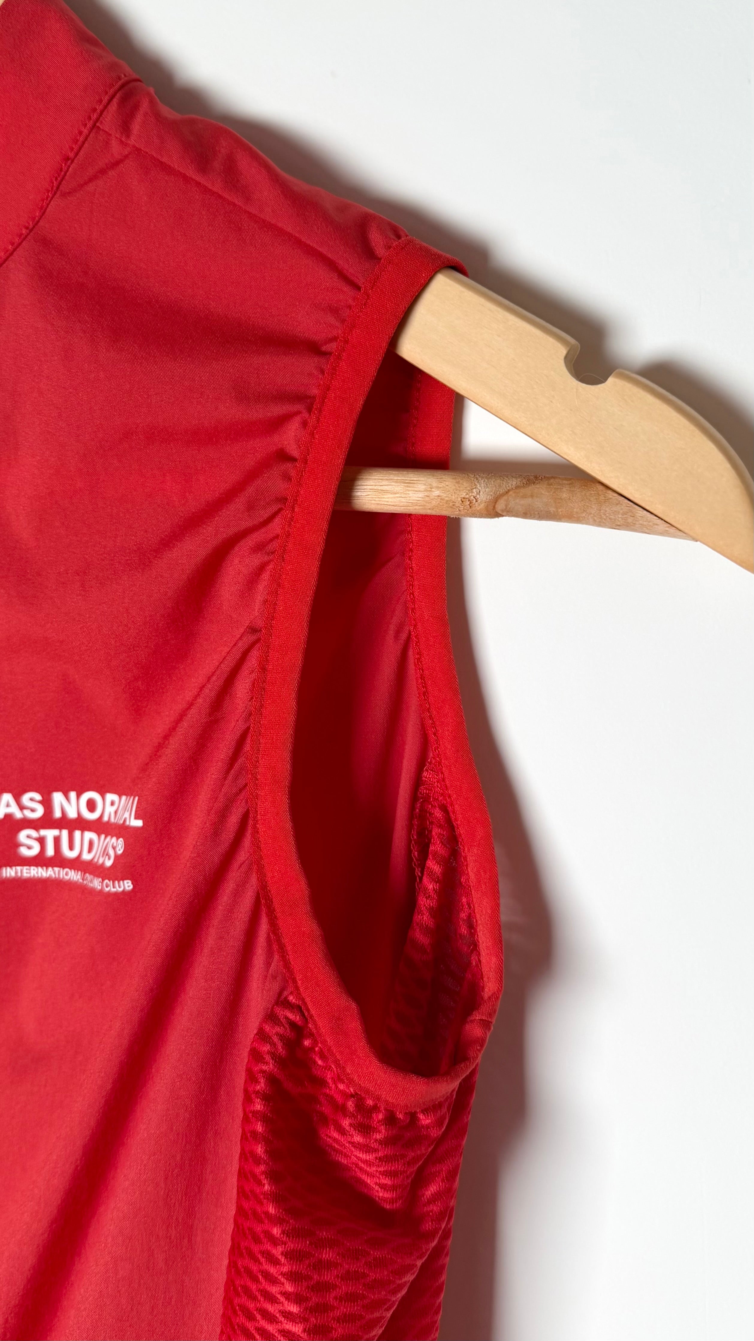 Pas Normal Studios Mechanism Stow Away Gilet S