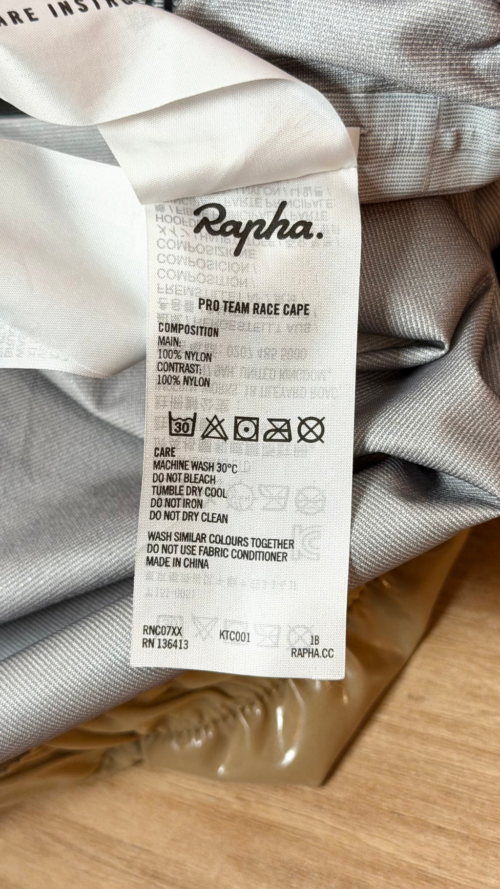 Rapha Pro Team Race Cape L